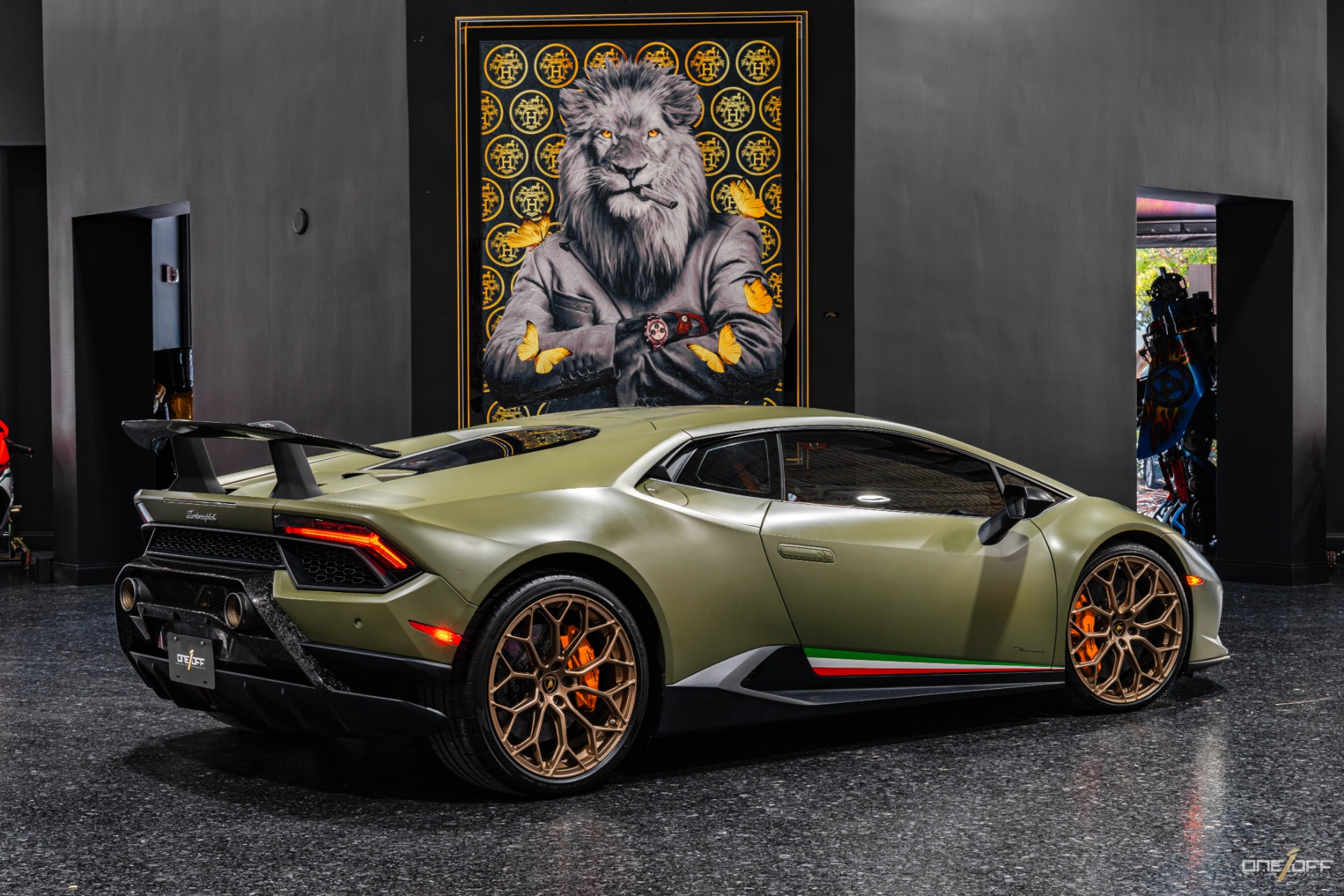 Used 2018 Lamborghini Huracan LP 640-4 Performante Ad Personam